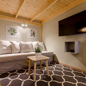 Cosy In Party District Ak20s Apartamento