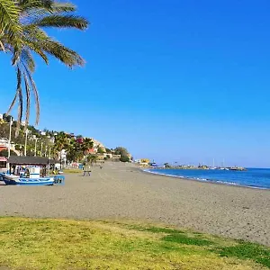 https://navegante-playa-2.es-andalucia.com