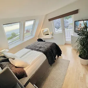 https://central-house-right-next-to-flyen-free-parking.hotelsinbergen.net